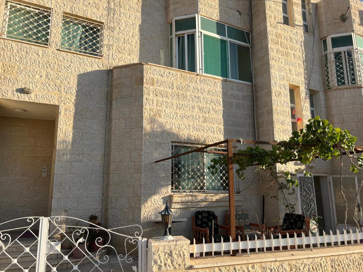 Petra Luxurious View House Apartamento Wadi Musa Exterior foto